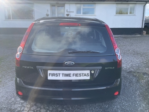 Gallery image of Ford Fiesta Style