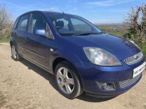 Gallery image of Ford Fiesta Zetec