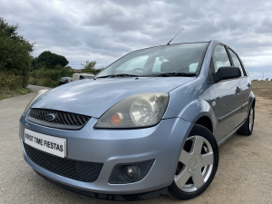 Gallery image of Ford Fiesta 1.4 Zetec