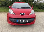 Gallery image of Peugeot 107
