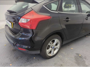 Gallery image of Ford Focus 1.6 Zetec